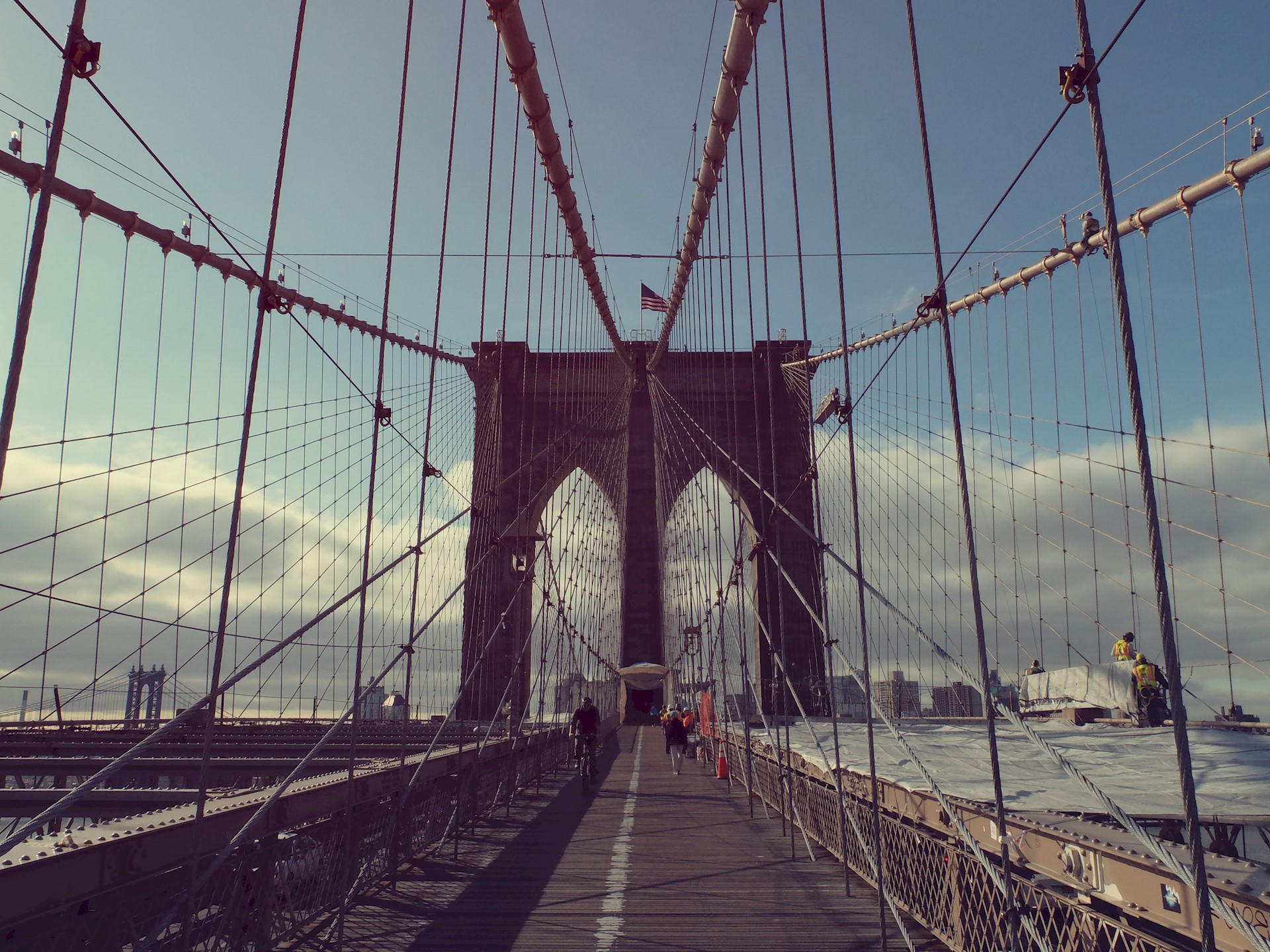 Original picture of a bridge